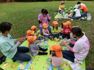 公園での特別おやつ