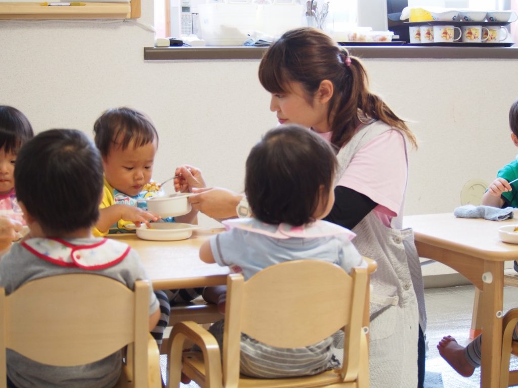 給食